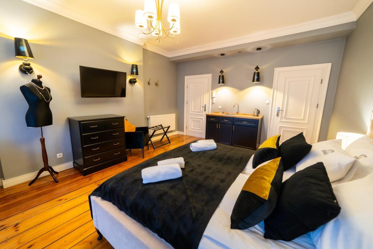 Apartamenty Pod Zegarem Mikołajki Buitenkant foto